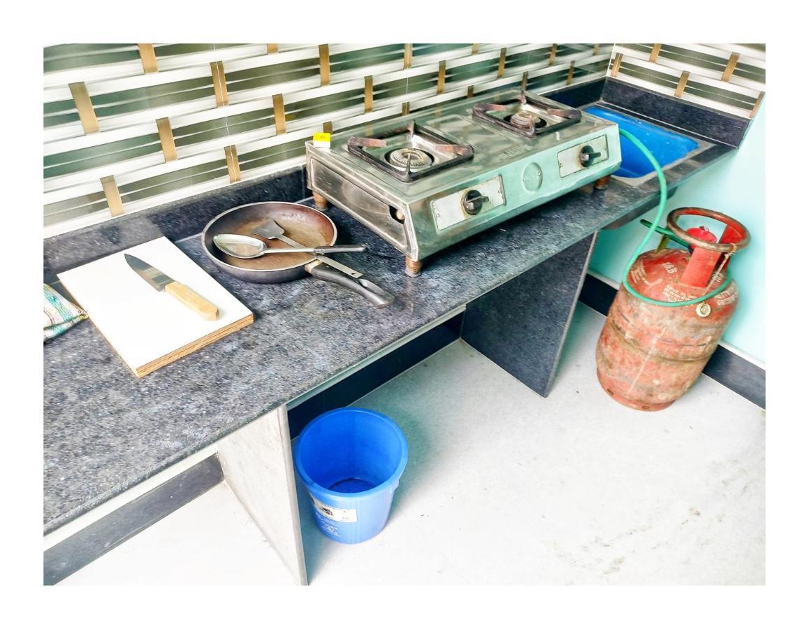 Ujjayanta Homestay Agartala Ngoại thất bức ảnh