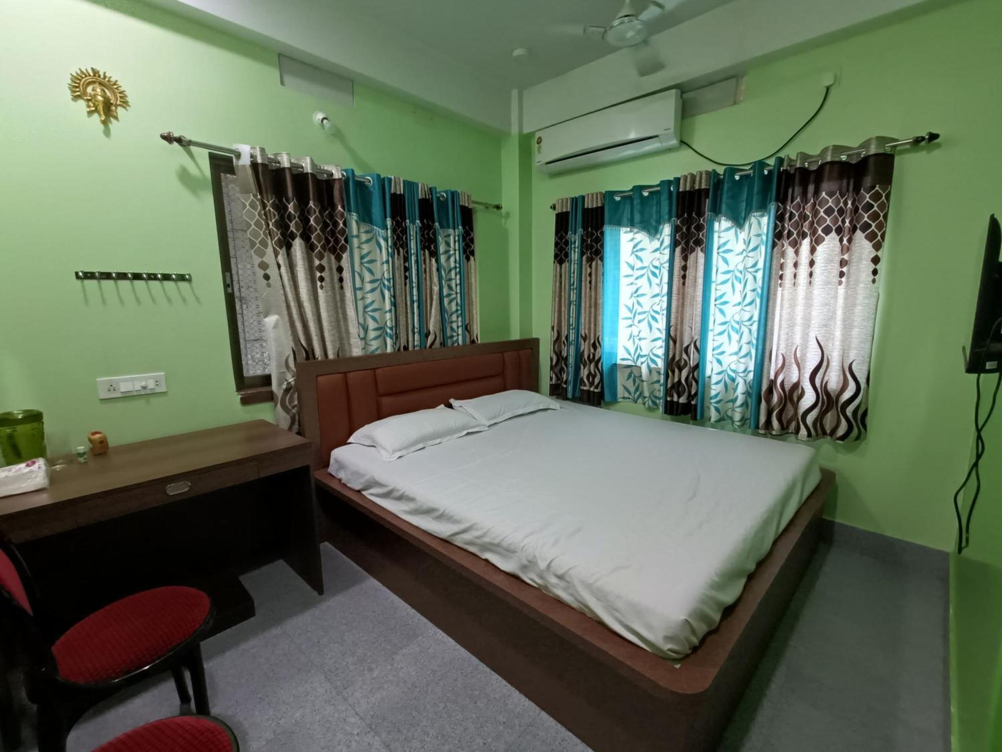 Ujjayanta Homestay Agartala Ngoại thất bức ảnh