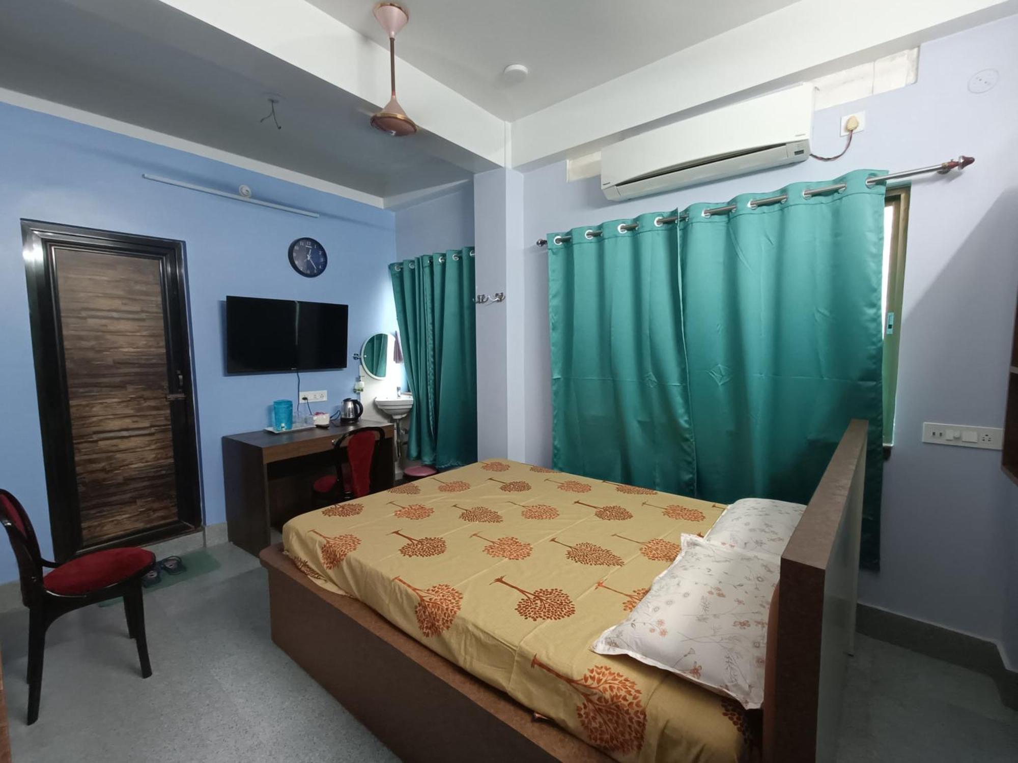 Ujjayanta Homestay Agartala Ngoại thất bức ảnh